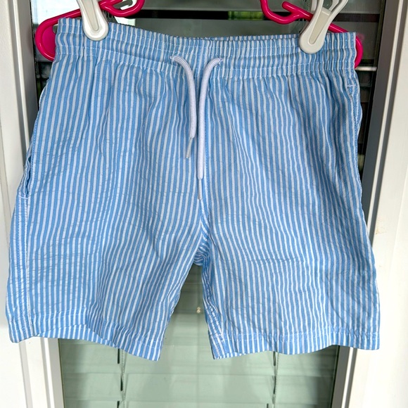 Seersucker boys swim trunks size 7. Mesh lining. Perfect condition! - Picture 1 of 2